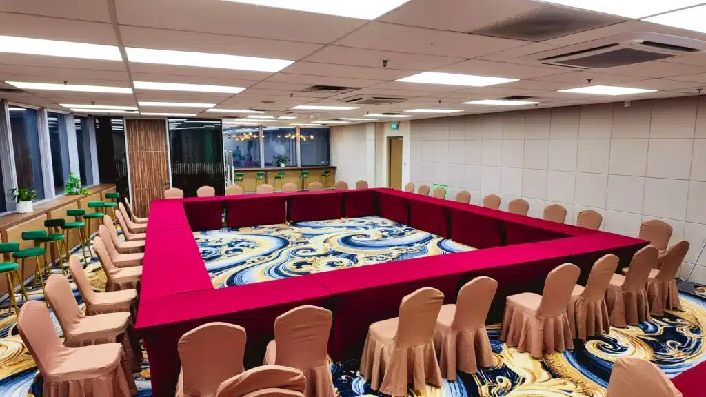 Booking a Meeting Room in Singapore CBD