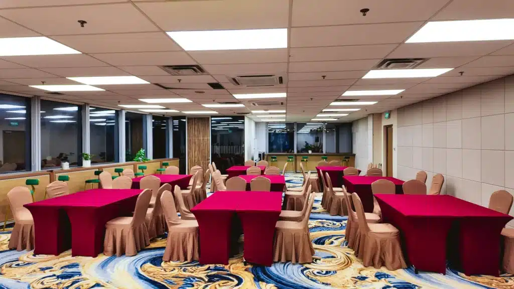 event hall flexible in weekend